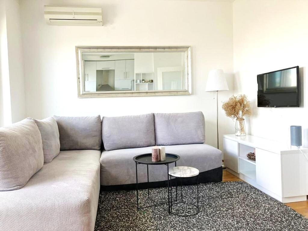 Apartament Cozy nest SAVADA Belgrad Zewnętrze zdjęcie